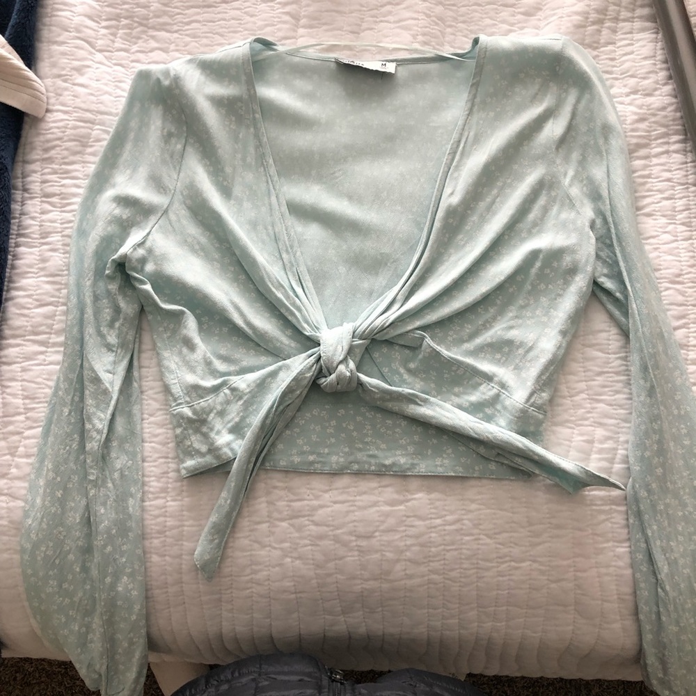 Hollister Floral Tie Top